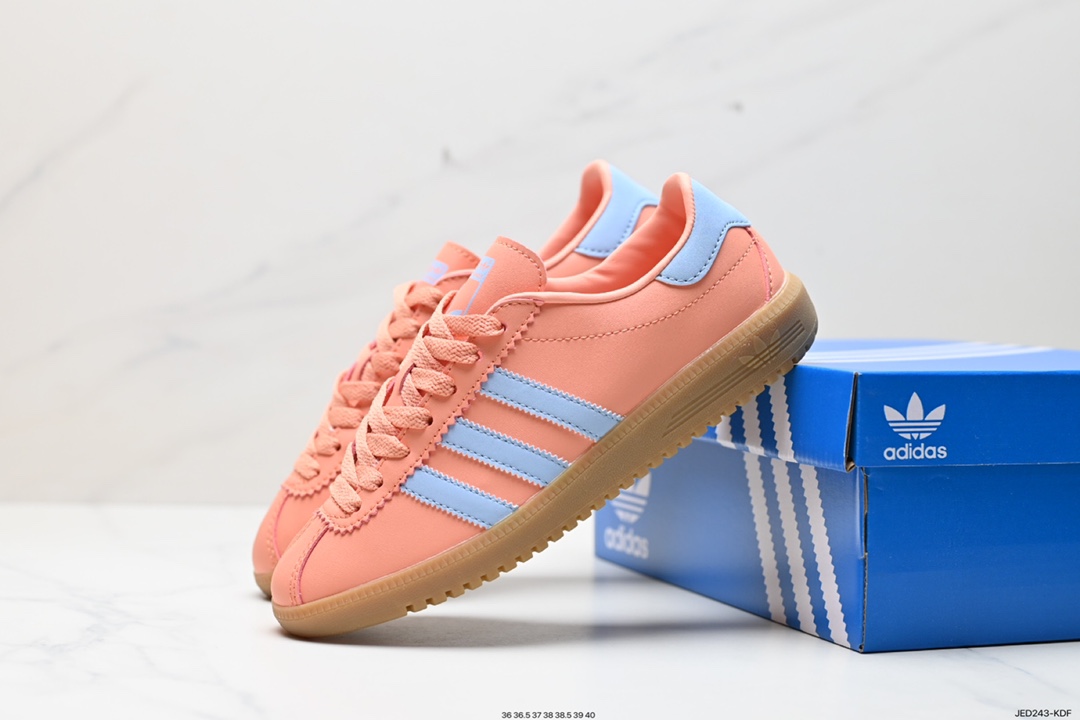 150 Adidas Originals Bermuda  绒面麂皮防滑耐磨轻便低帮板鞋 CQ2784