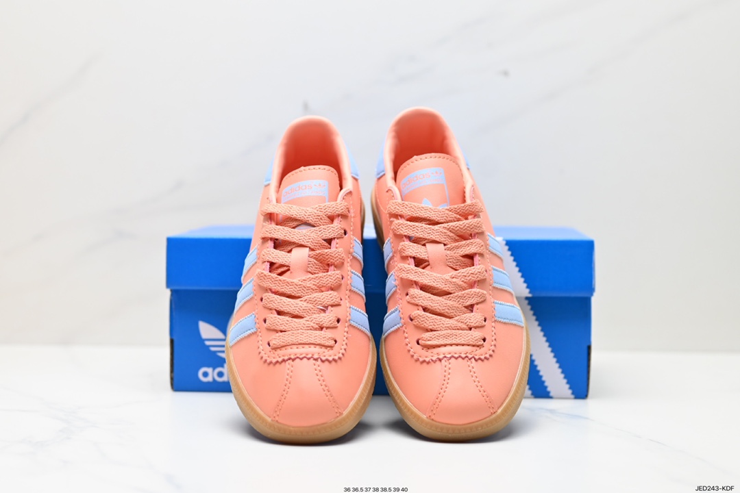 150 Adidas Originals Bermuda  绒面麂皮防滑耐磨轻便低帮板鞋 CQ2784