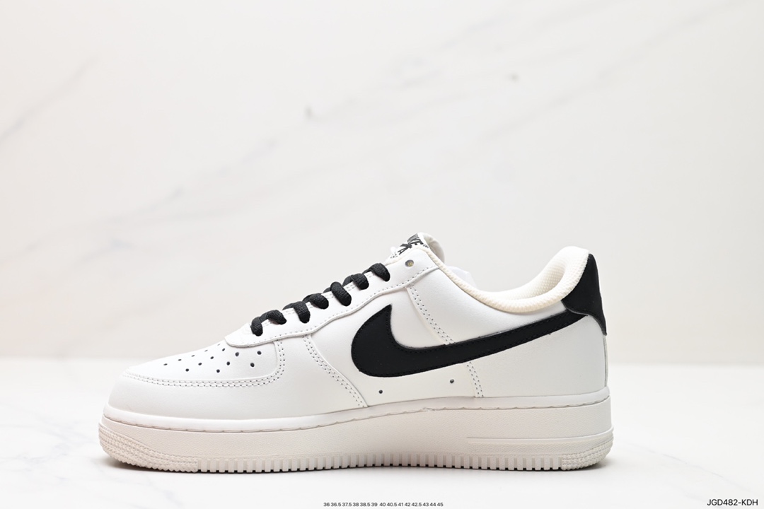 Nike Air Force 1 Low 空军一号低帮休闲运动板鞋  AM0703-123