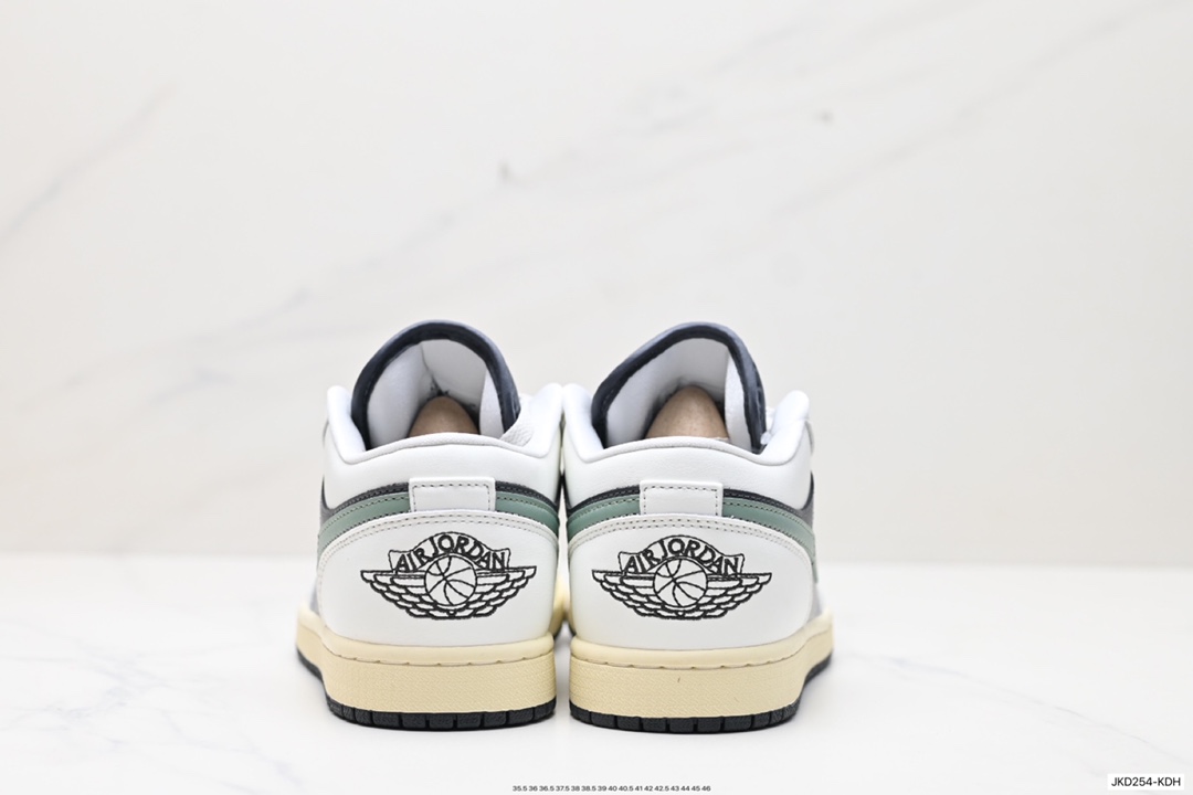 Air Jordan 1 Retro Low WMNS ”Jade Smoke” 黑绿  DC0774-001