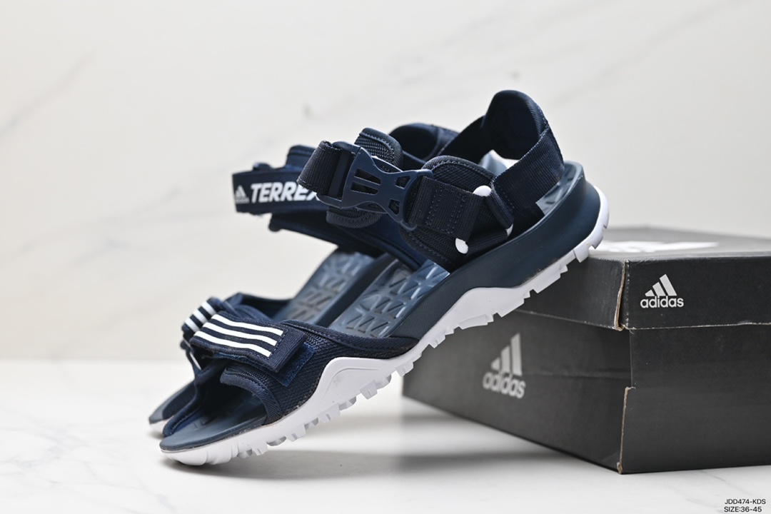 120 Adidas阿迪达斯CYPREX ULTRA SANDAL DLX户外凉鞋  CM7525