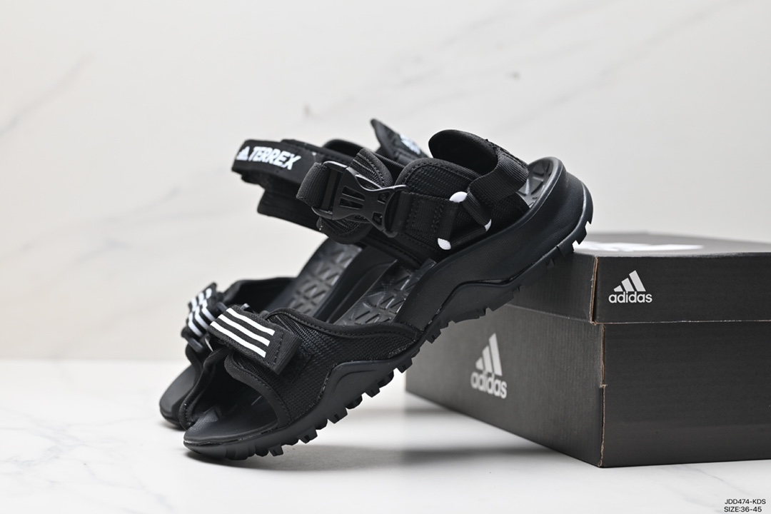 120 Adidas阿迪达斯CYPREX ULTRA SANDAL DLX户外凉鞋  CM7525