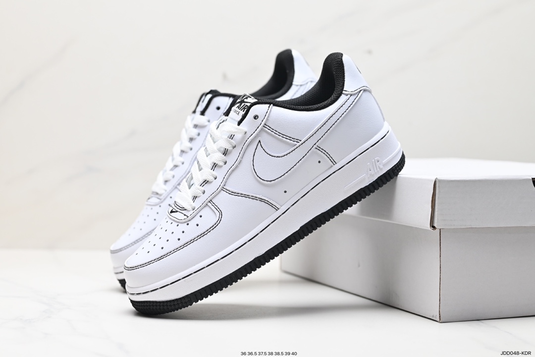 120 耐克Nike Air Force 1 Low 空军一号低帮百搭休闲运动板鞋 CV1724-104