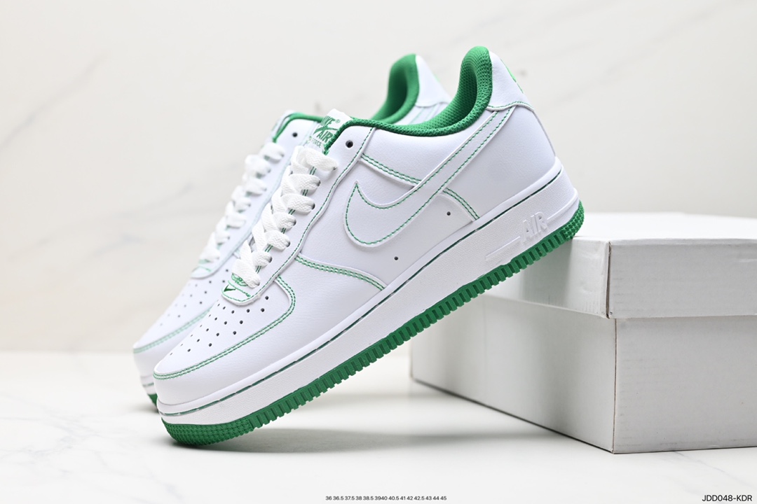 120 耐克Nike Air Force 1 Low 空军一号低帮百搭休闲运动板鞋 CV1724-104