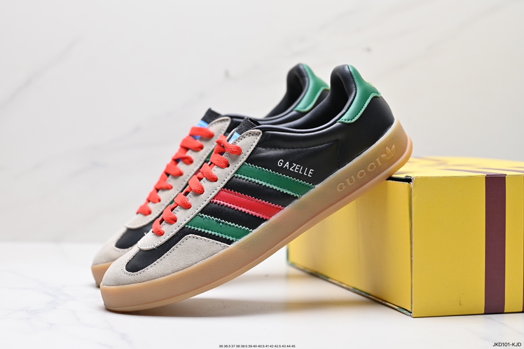 160 重磅联名 Adidas｜GUCCI  三叶草logo与标志性三条杆为设计元素  18888-2SH90-1072