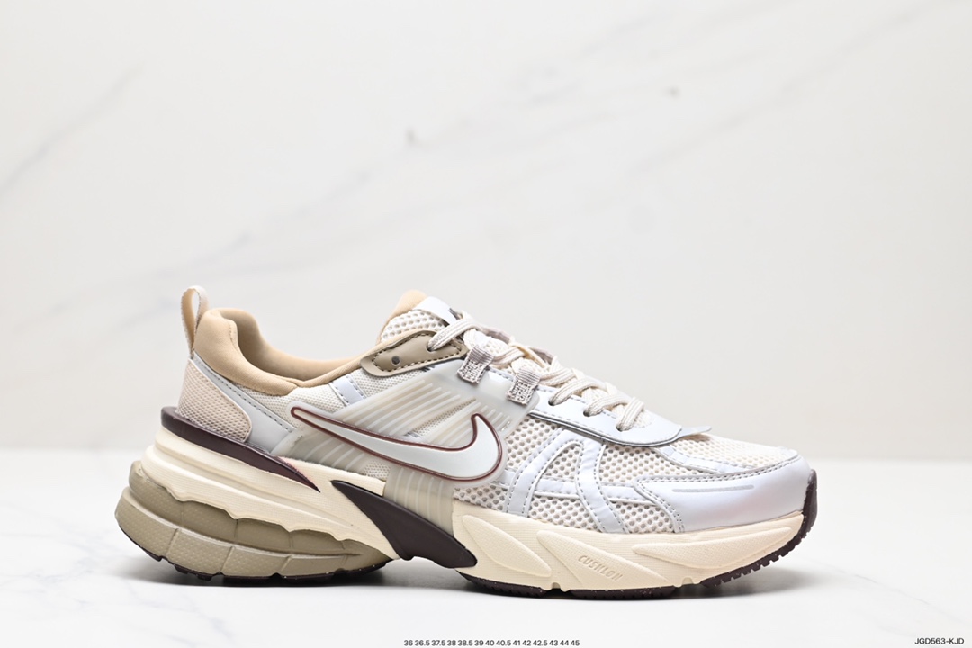 180 Nike Wmns V2K Runtekk Low”Sail Tan Brown”复古潮系列慢跑鞋“米灰奶茶棕”FD0736-103