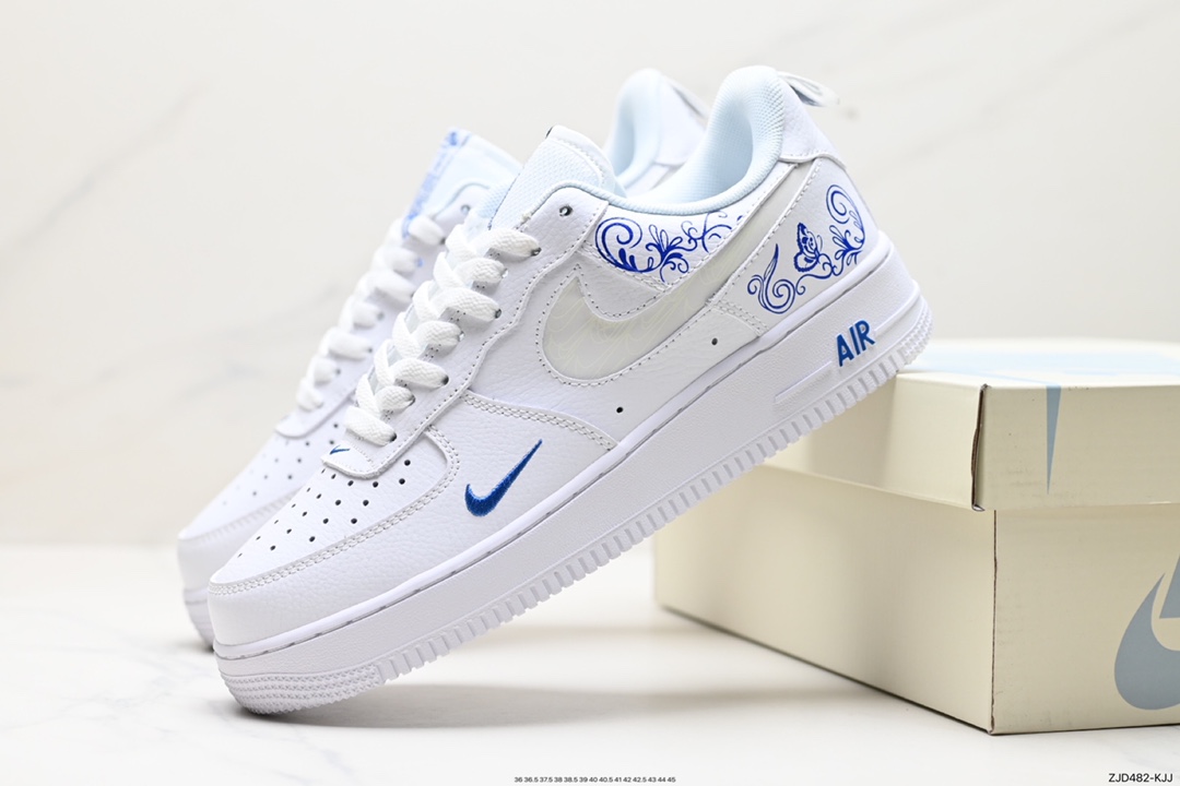 240 Nike Air Force 1 Low 空军一号低帮休闲运动板鞋  FB8971-100