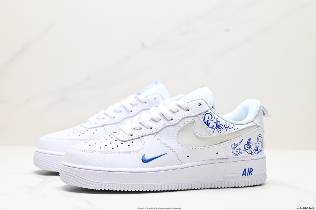 240 Nike Air Force 1 Low 空军一号低帮休闲运动板鞋  FB8971-100