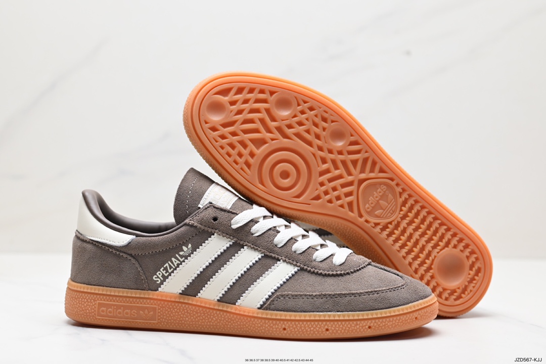 140 Adidas Handball Spezial 复古休闲板鞋  IF6490