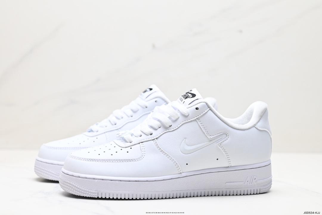 180 耐克Nike Air Force 1 Low 空军一号低帮百搭休闲运动板鞋 FB8251-100