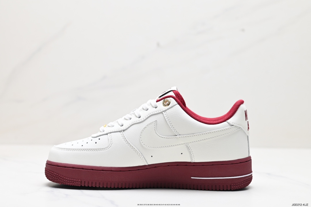 180 Nike Air Force 1 Low 40周年米白酒红 空军一号低帮运动休闲板鞋 DQ7582-100