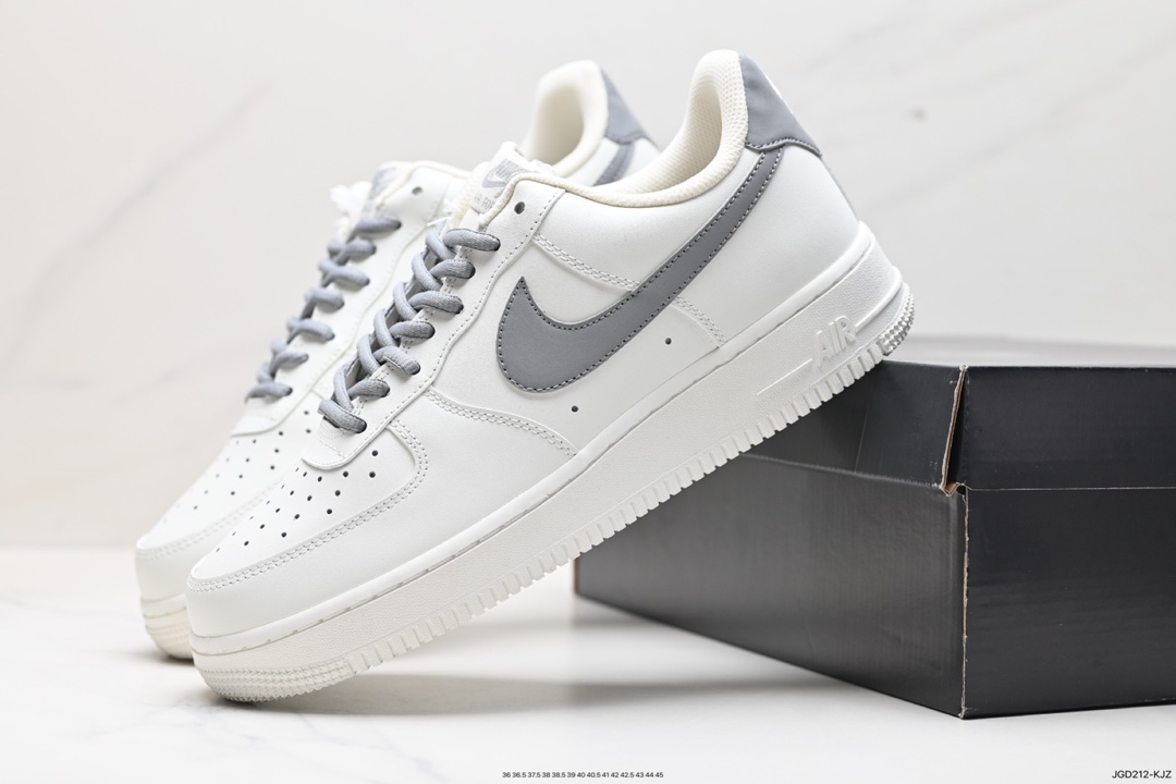 180 Nike Air Force 1 Low 空军一号低帮运动休闲板鞋 CQ5059-222