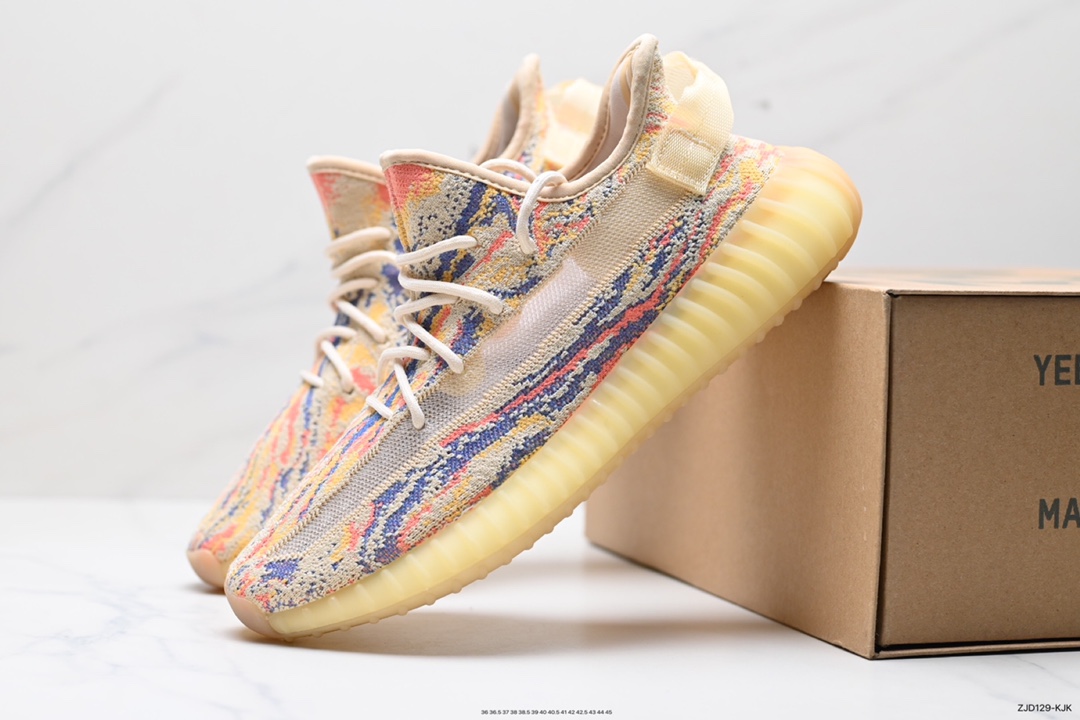 240 阿迪达斯Adidas Yeezy Boost 350V2 椰子  BY9612