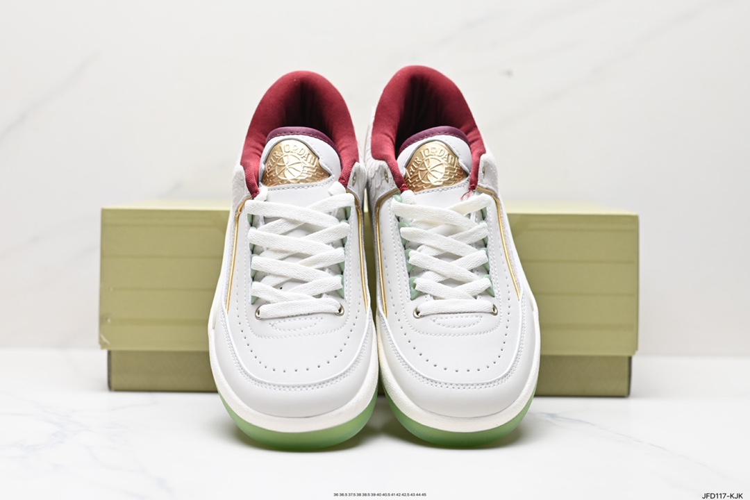 170 shelflife x Jordan Air Jordan 2 retro low潮流 轻便 低帮 复古篮球鞋 FJ3468-300