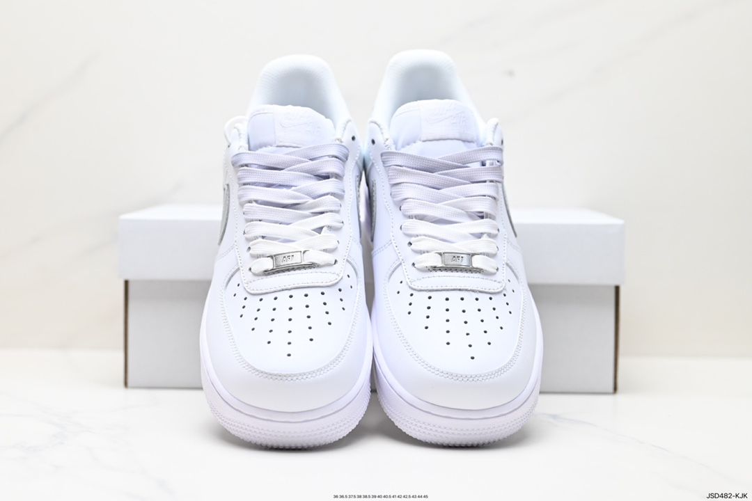 200 Nike Air Force 1 Low 空军一号低帮休闲运动板鞋 FN0366-102