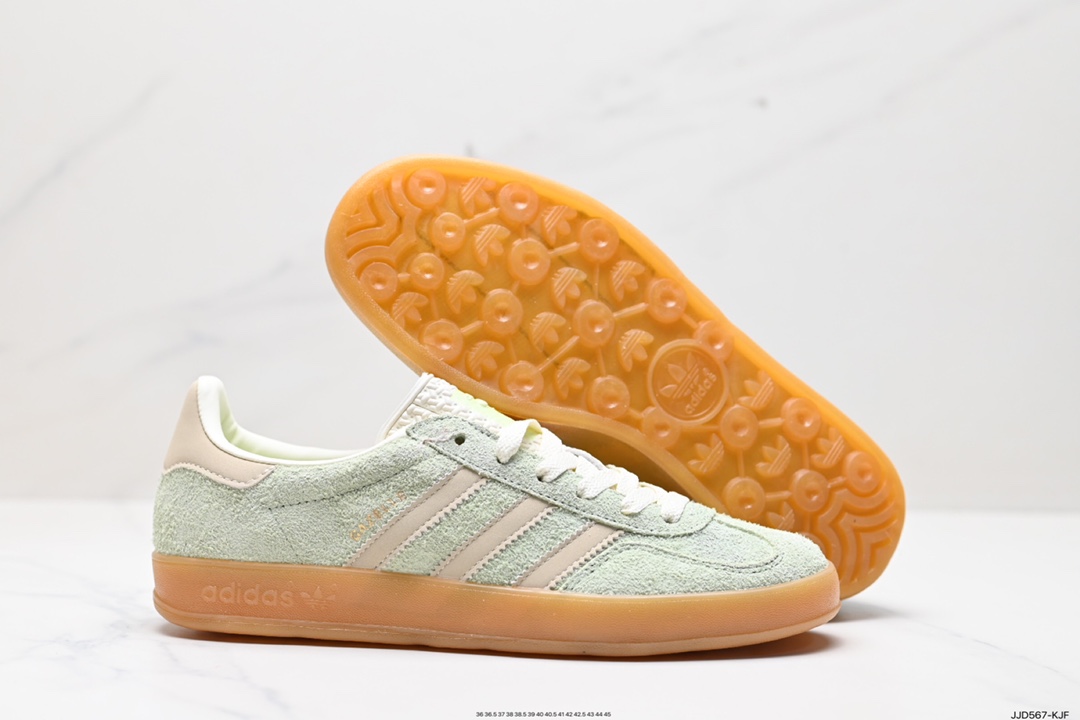 130 adlidas originals Gazelle Indoor ”棕白“ 这款阿迪达斯运动鞋 IE2948