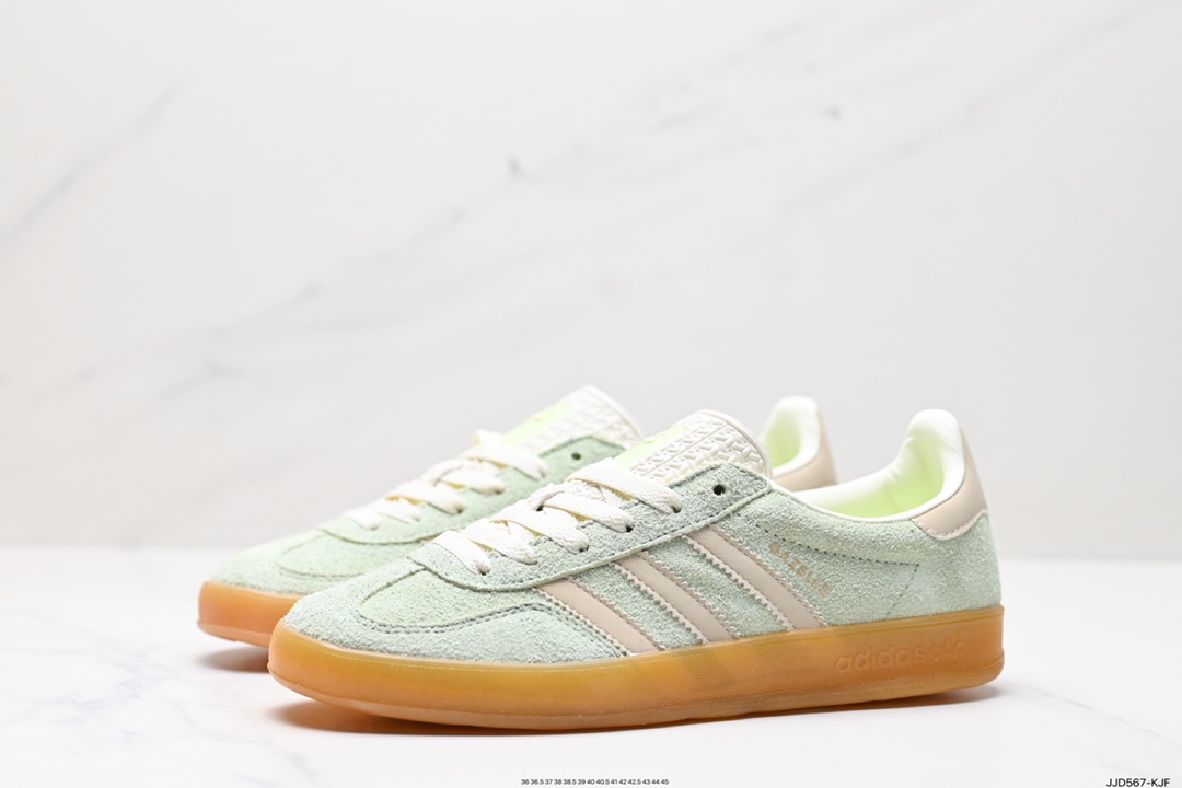 130 adlidas originals Gazelle Indoor ”棕白“ 这款阿迪达斯运动鞋 IE2948