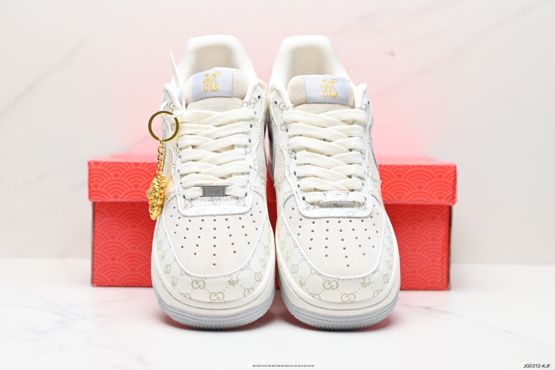 180 Nike Air Force 1 Low 空军一号低帮休闲运动板鞋  CW2288-113