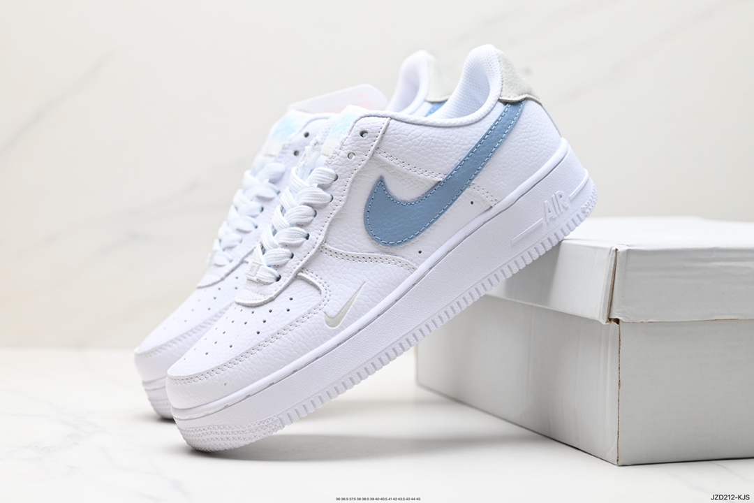 140 Nk Air Force 1‘07 Low 空军一号低帮休闲板鞋  HF0022-100