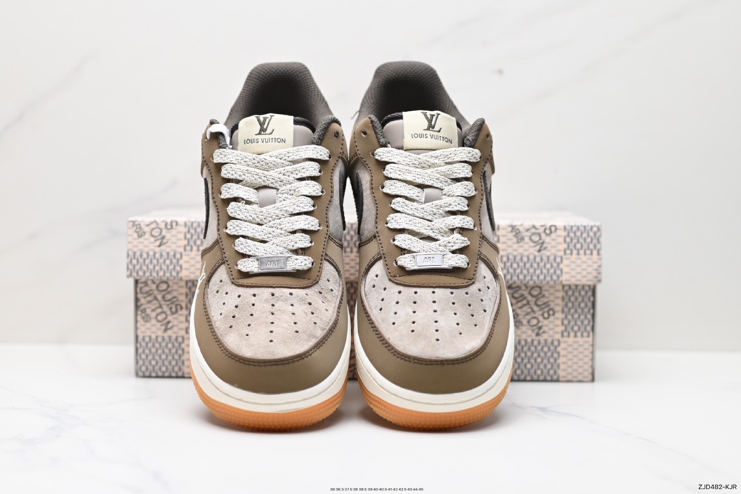 240 Nike Air Force 1 Low 空军一号低帮休闲运动板鞋 A8806-224