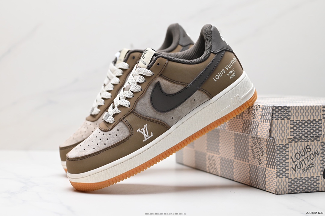 240 Nike Air Force 1 Low 空军一号低帮休闲运动板鞋 A8806-224