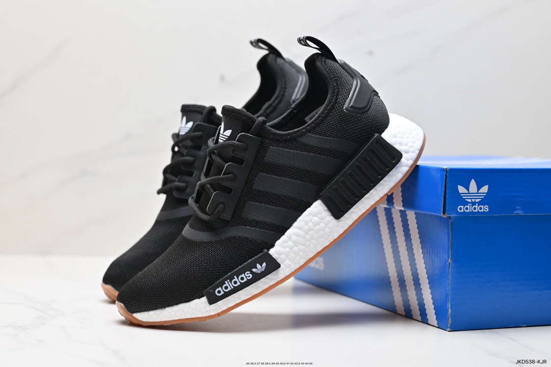 160 AD Boost NMD R1 经典跑鞋系列全新配色  GZ9258