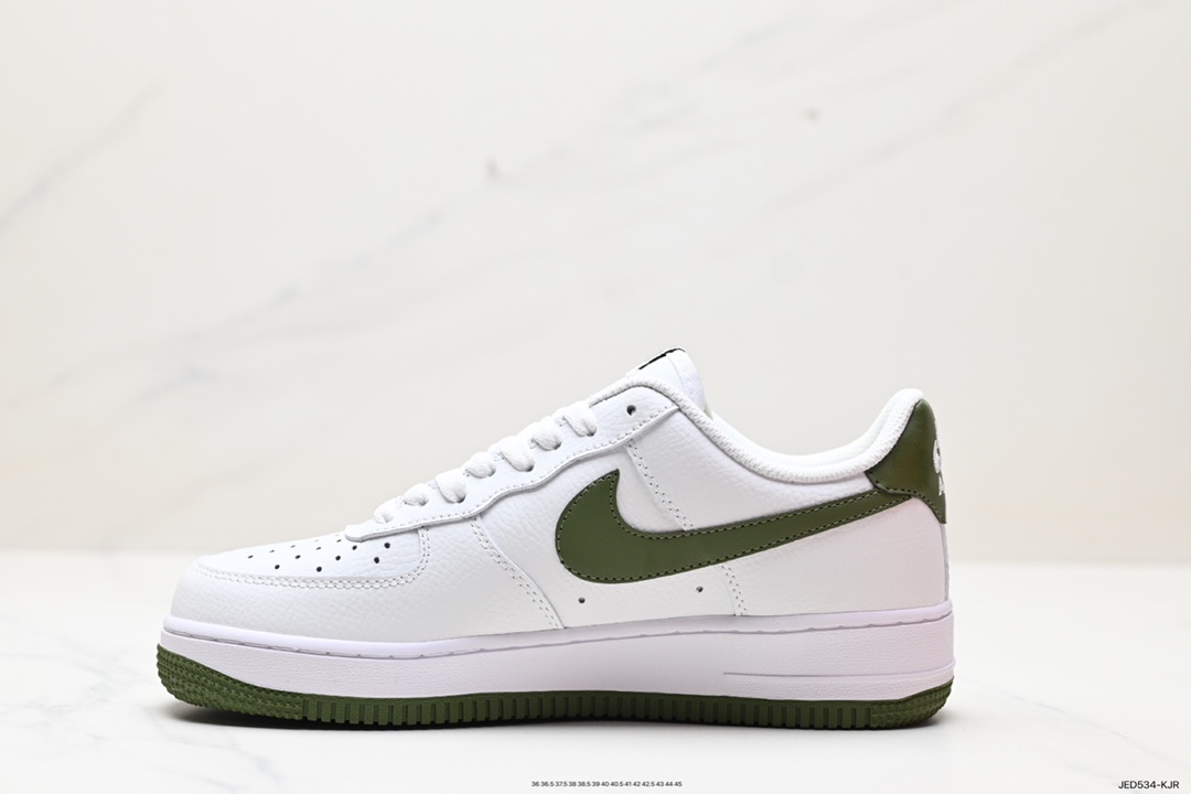 150 Nike Air Force 1 Low 空军一号低帮休闲运动板鞋  DV3808-106