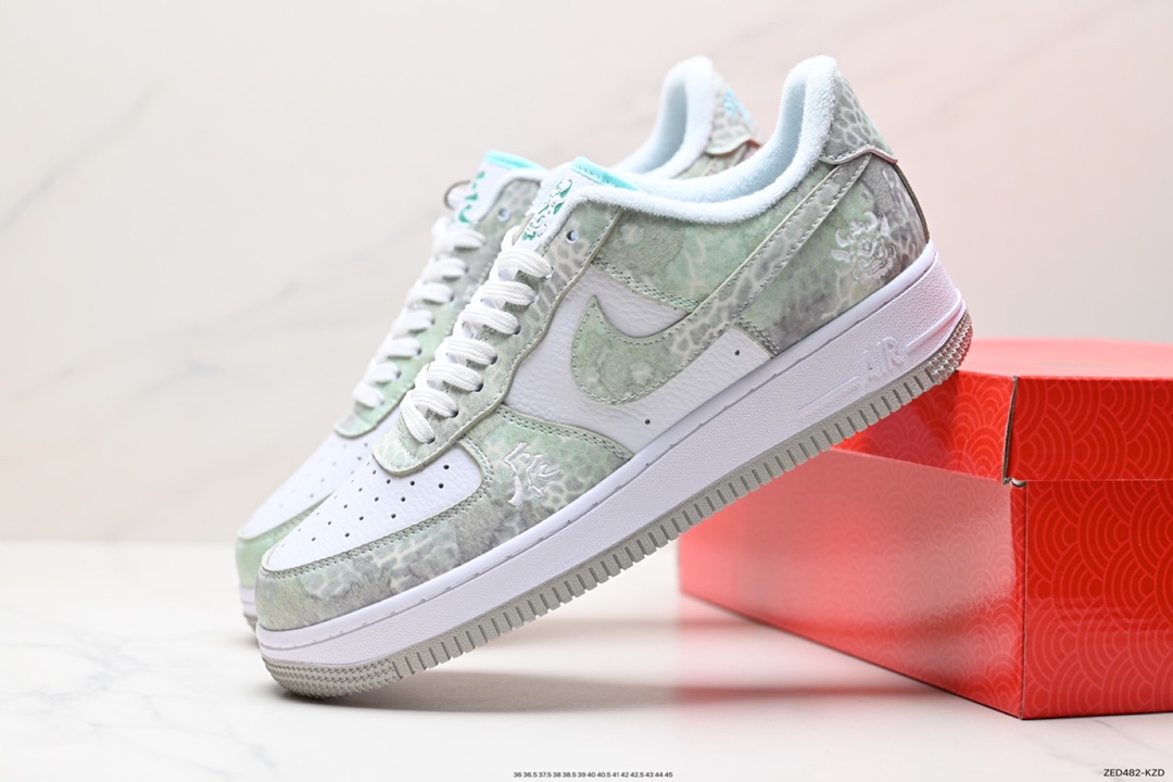 260 Nike Air Force 1 Low 空军一号低帮休闲运动板鞋 CV1724-109