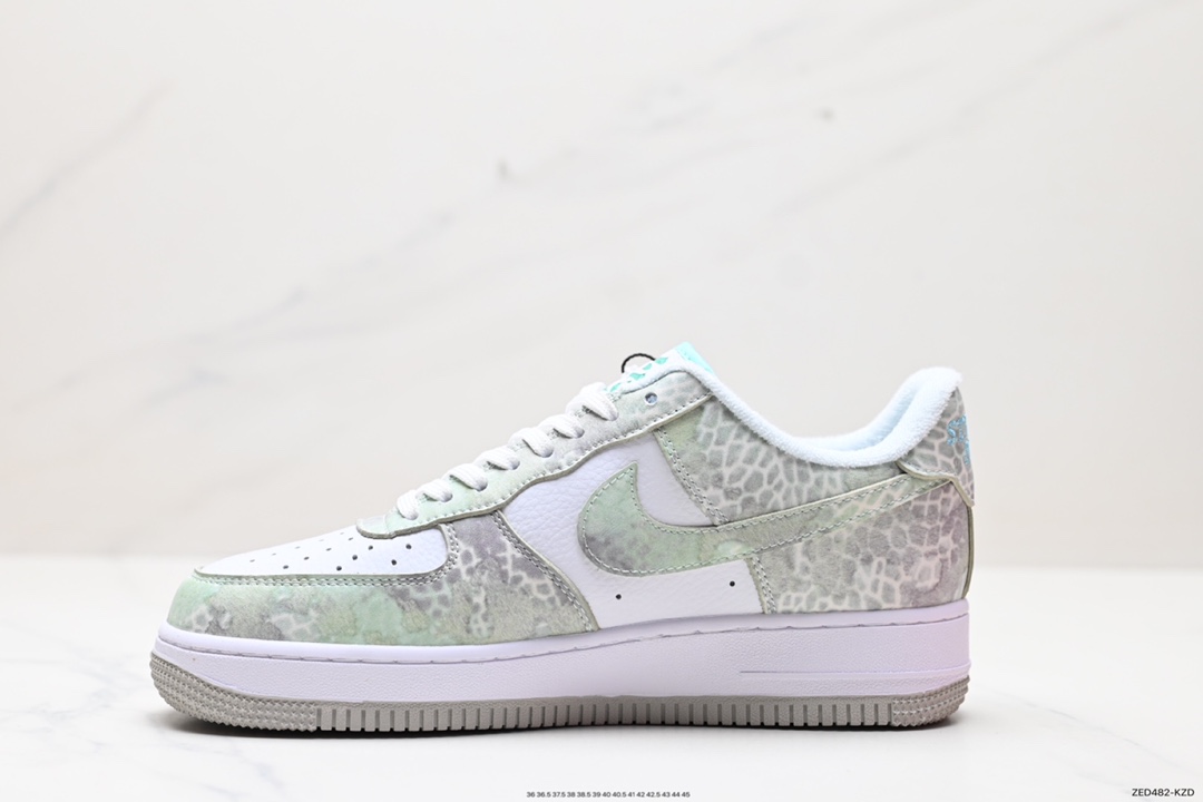 260 Nike Air Force 1 Low 空军一号低帮休闲运动板鞋 CV1724-109