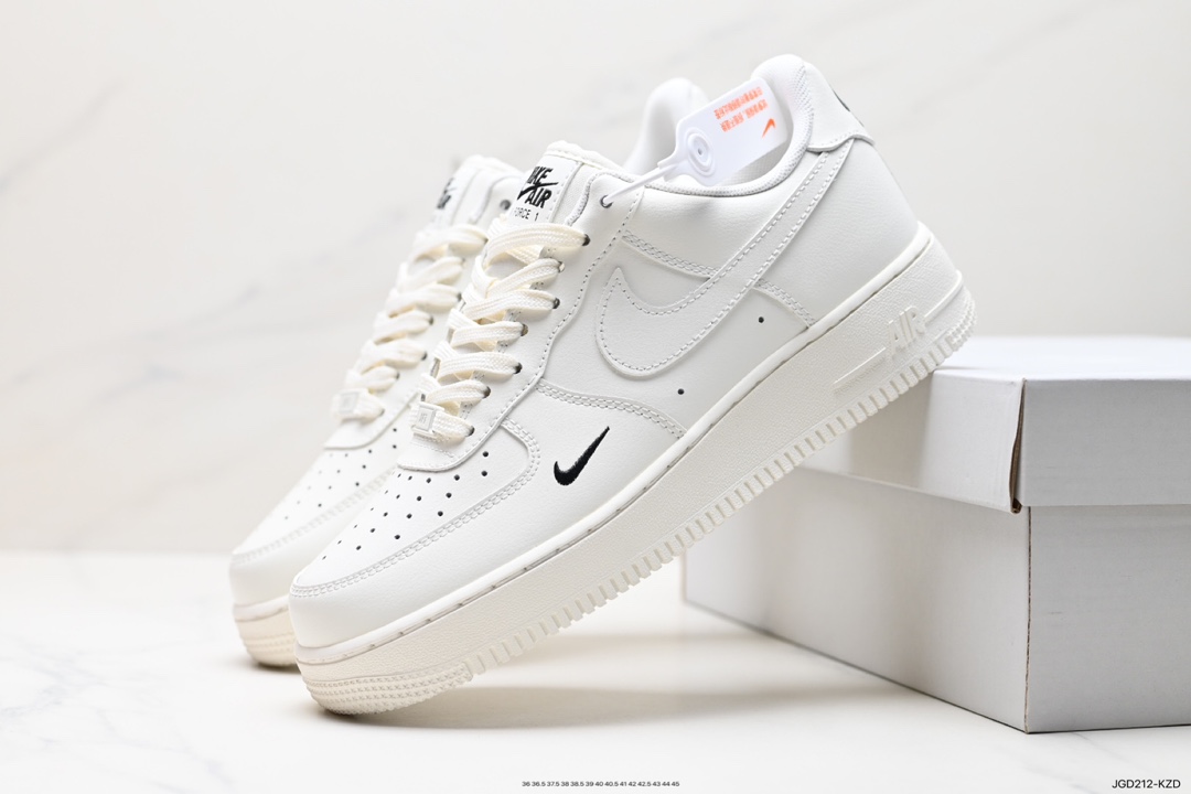 180 Nike Air Force 1 Low 空军一号低帮休闲运动板鞋  HF1058-133