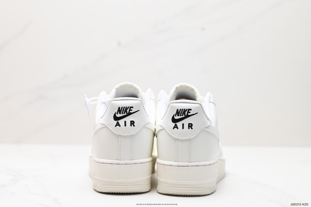 180 Nike Air Force 1 Low 空军一号低帮休闲运动板鞋  HF1058-133