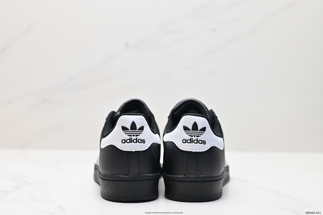 110 阿迪达斯Adidas三叶草 Originals Superstar Pride RM贝壳头板鞋 IE3039