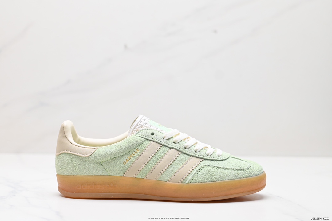 150 adlidas originals Gazelle Indoor ”棕白“ 这款阿迪达斯运动鞋 IE2948