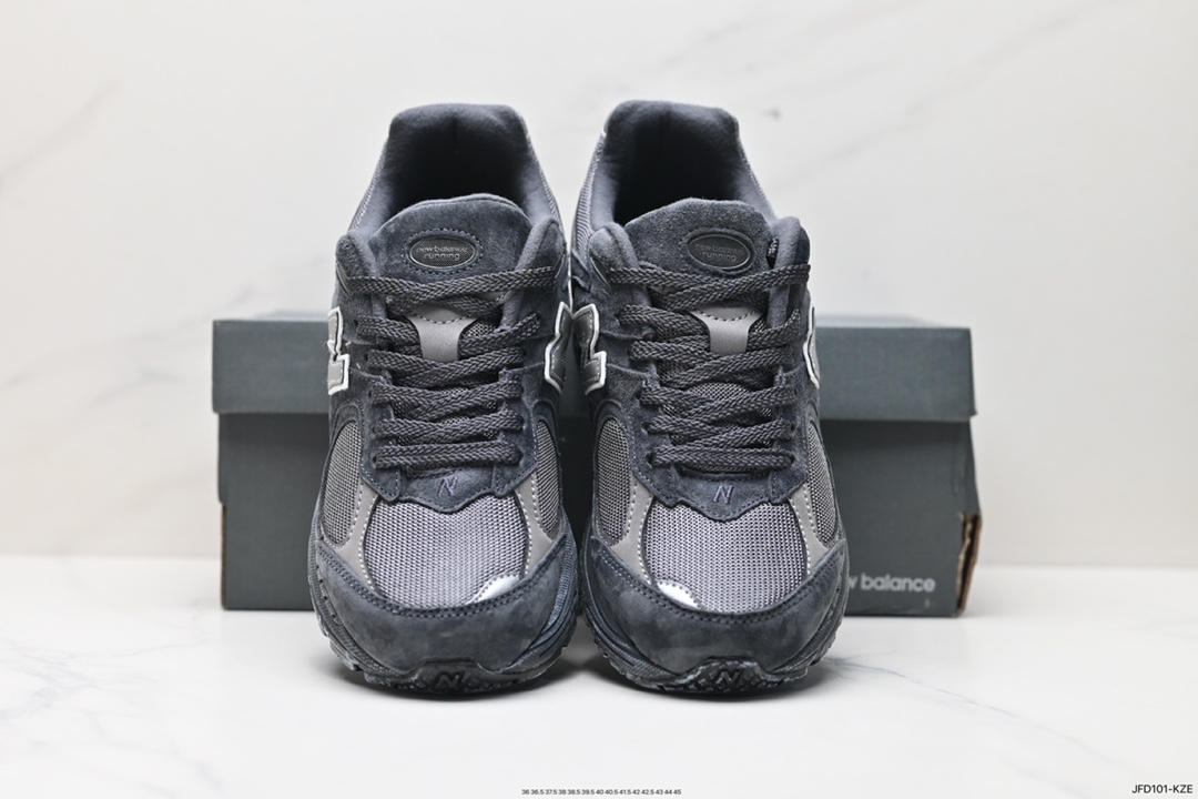 170 新百伦New Balance 2002R Gore-Tex”Castlerock“系列复古老爹风休闲运动慢跑鞋“元祖深灰深蓝防水”M2002RBV