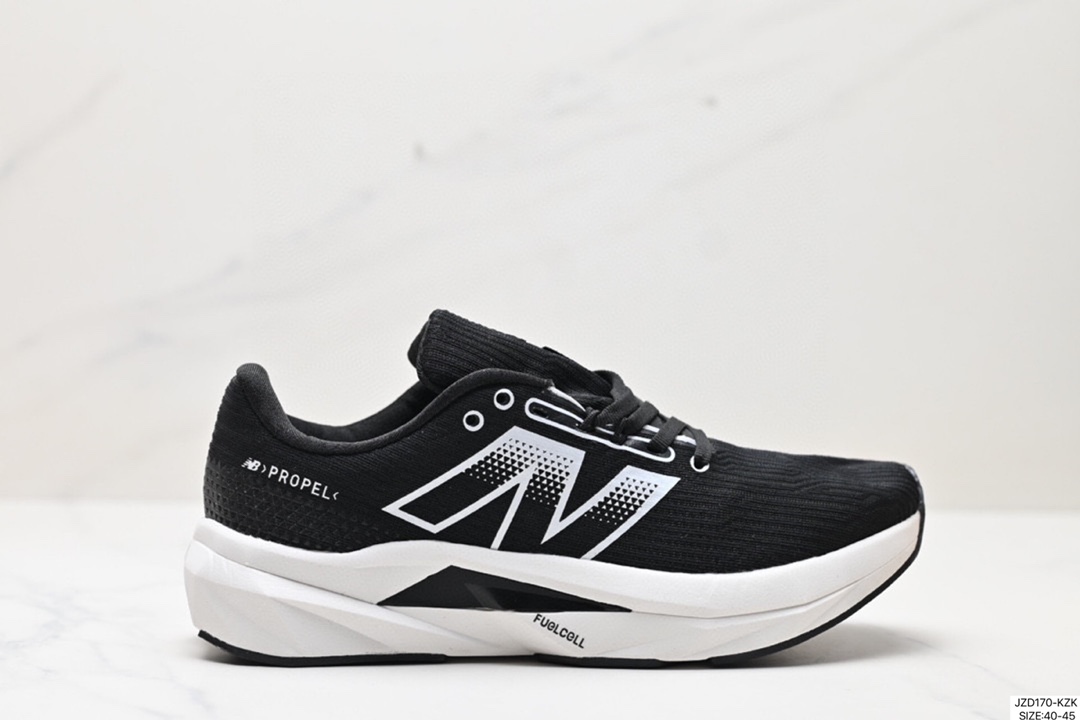 New Balance Shoes Sneakers Low Tops