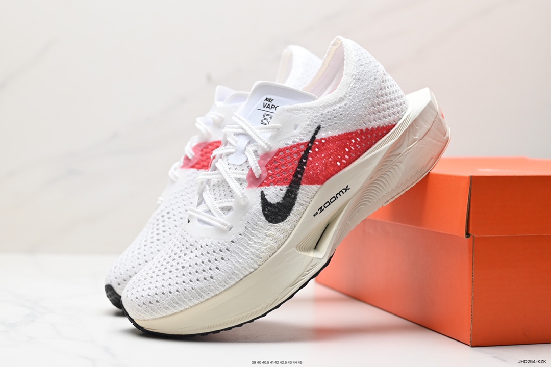 190 ZoomX Vaporfly Next% 3马拉松跑鞋 FD6556-100