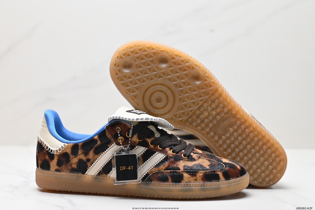 180 阿迪达斯AdidasOriginals Wb Pony Tonal Samba 桑巴舞板鞋 IE0580