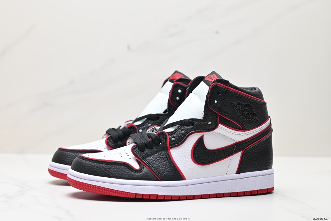 160 耐克Nike Air Jordan 1 Retro High OG”Black/White“AJ1代篮球鞋 555088-062