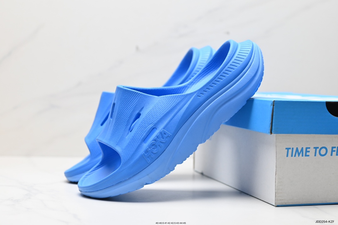 120 HOKA ONE ORA Recovery Slide 3 运动拖鞋