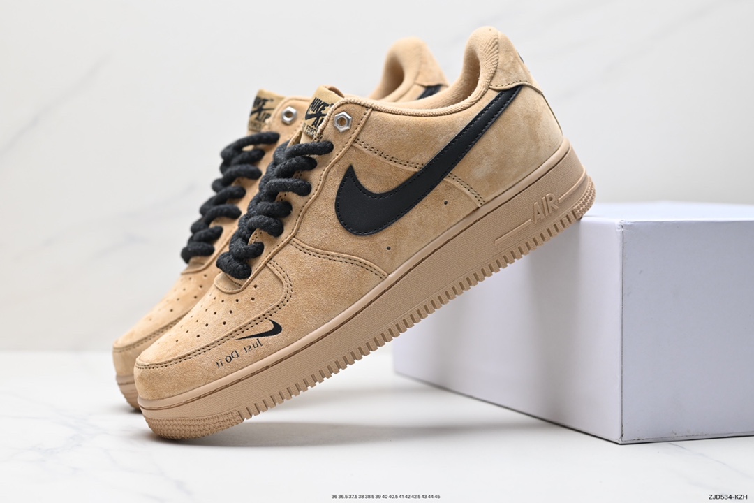 240 Nike Air Force 1 Low 空军一号低帮休闲运动板鞋 CW2288-111