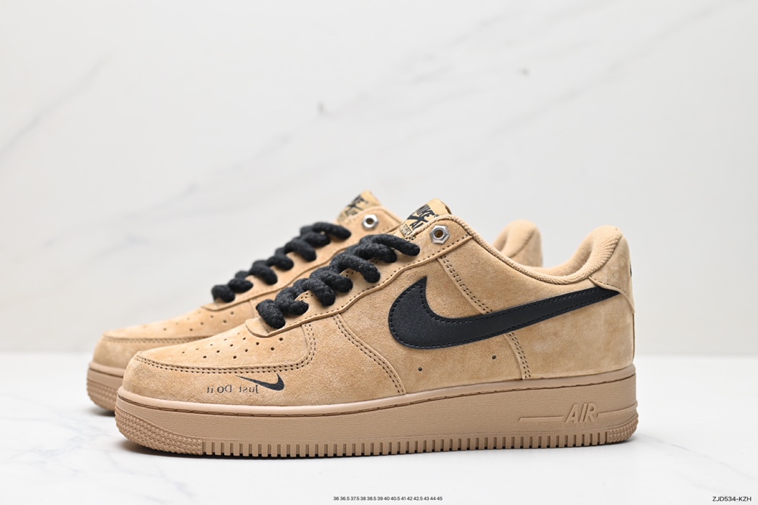 240 Nike Air Force 1 Low 空军一号低帮休闲运动板鞋 CW2288-111