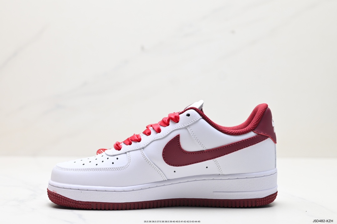 200 Nike Air Force 1 Low 空军一号低帮休闲运动板鞋  FV5948-105