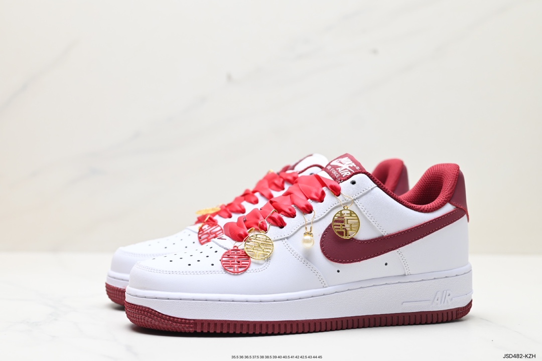 200 Nike Air Force 1 Low 空军一号低帮休闲运动板鞋  FV5948-105