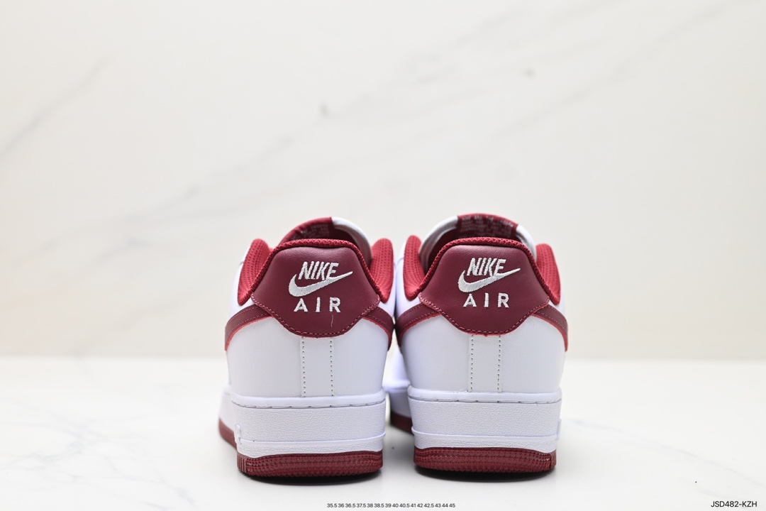 200 Nike Air Force 1 Low 空军一号低帮休闲运动板鞋  FV5948-105