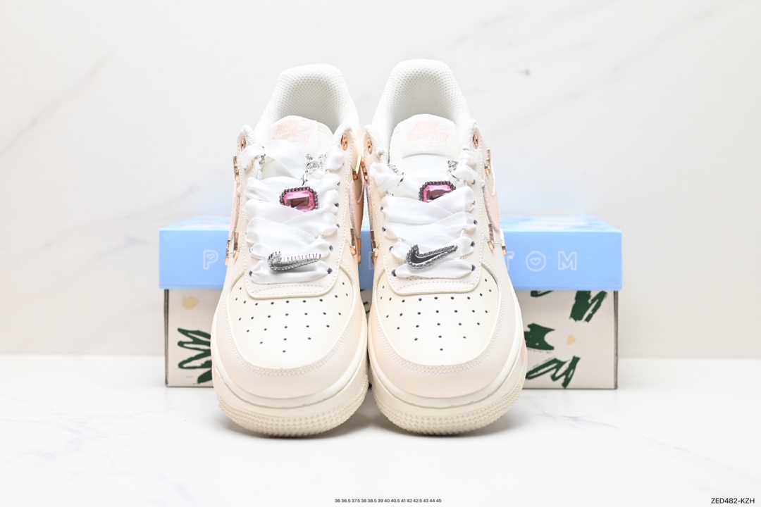 260 Nike Air Force 1 Low 空军一号低帮休闲运动板鞋  FV1122-333