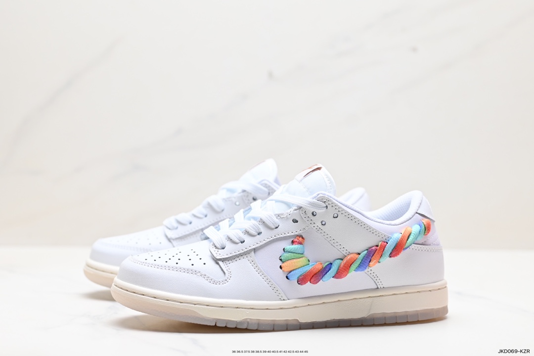 耐克Nike SB Zoom Dunk Low 板鞋  FN4861-100