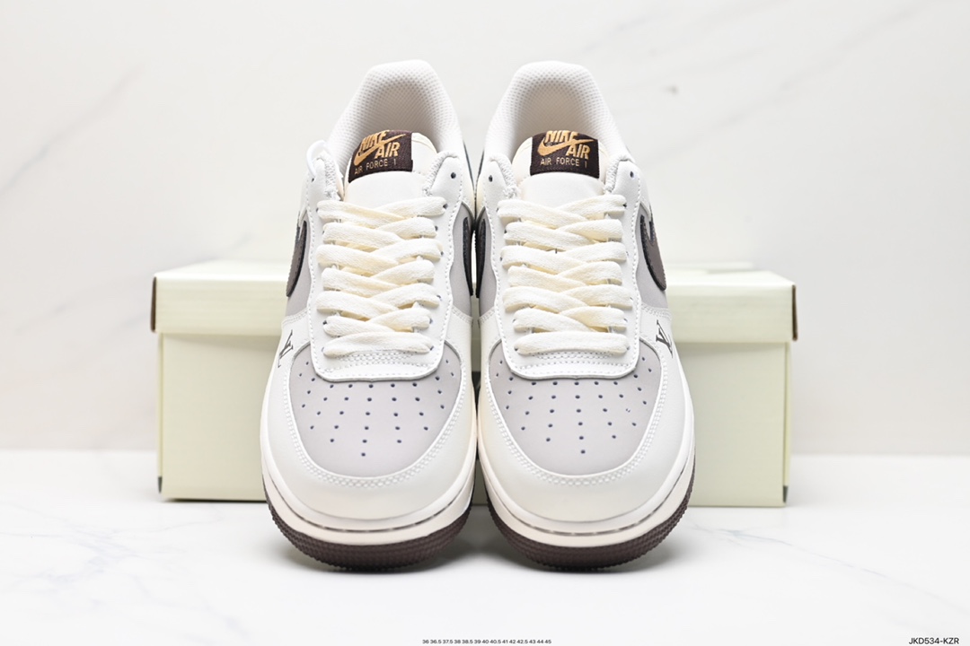 160 Nike Air Force 1 Low 空军一号低帮休闲运动板鞋  XL2403-106