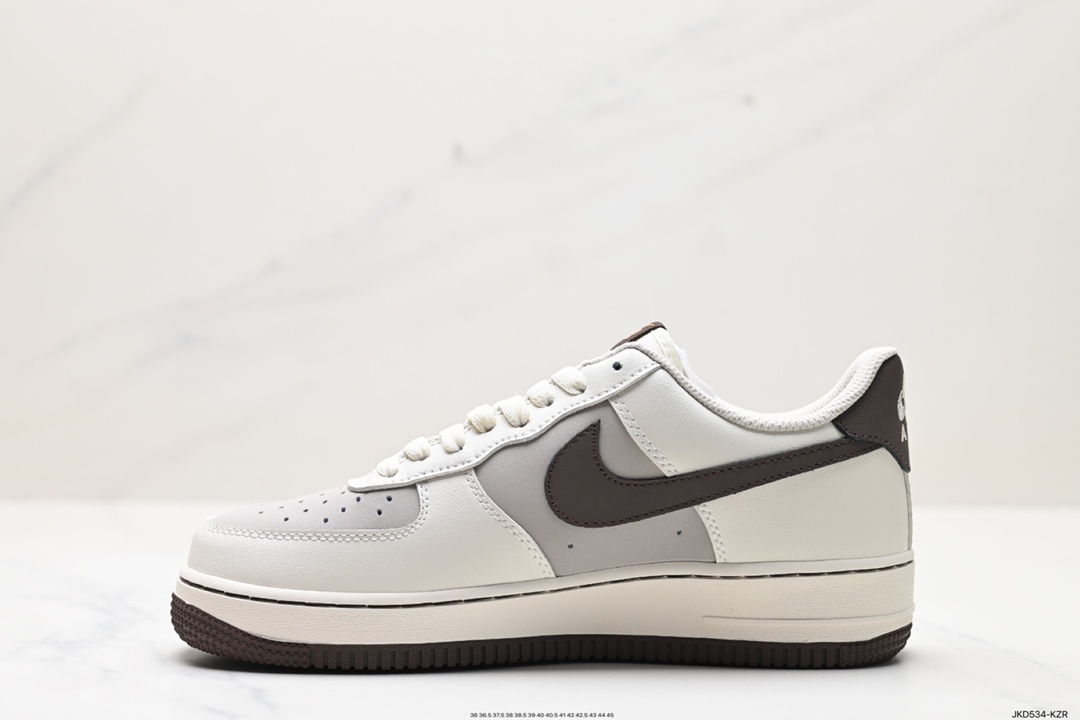 160 Nike Air Force 1 Low 空军一号低帮休闲运动板鞋  XL2403-106