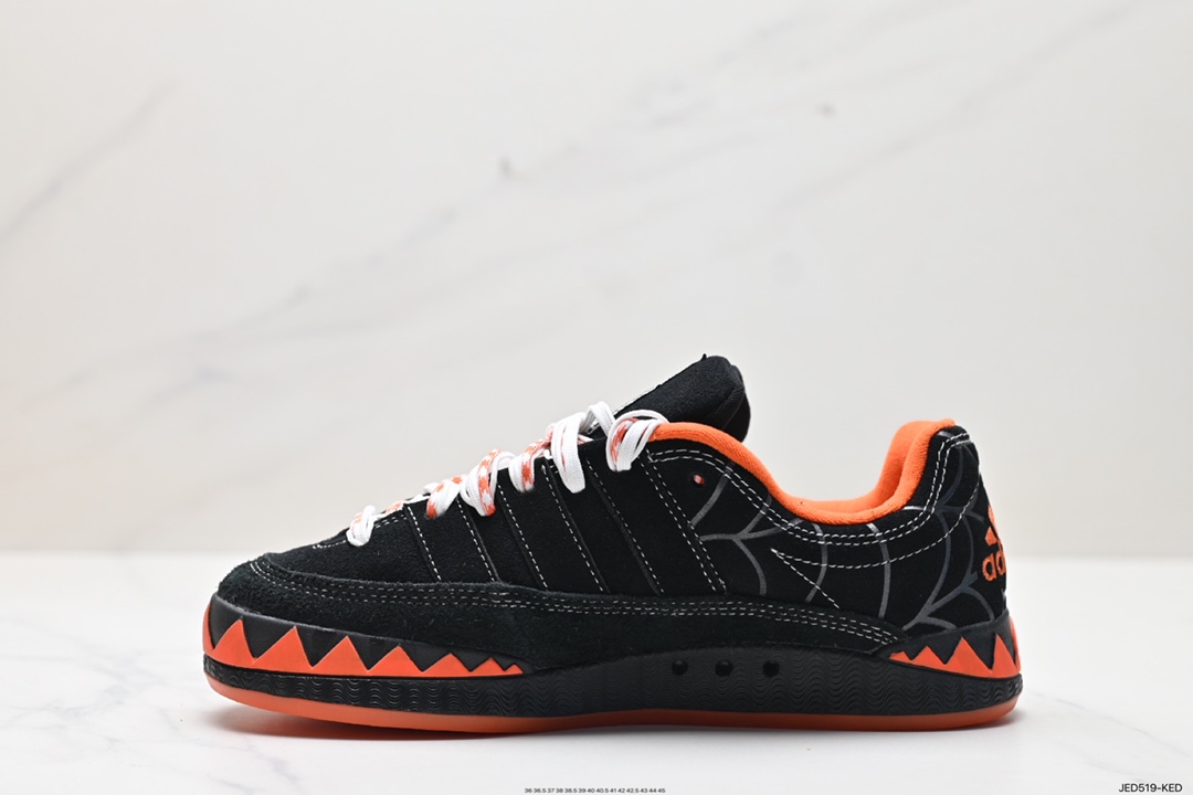 150 adidas adimatic low 马蒂奇系列低帮 复古鲨鱼面包鞋运动休闲滑板板鞋  IG4024