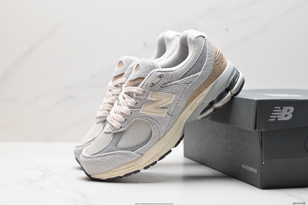 150 New Balance 2002R 复古单品  ML2002RQ